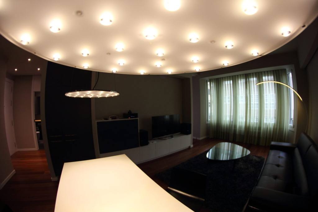 Zona de estar de diseño elegante