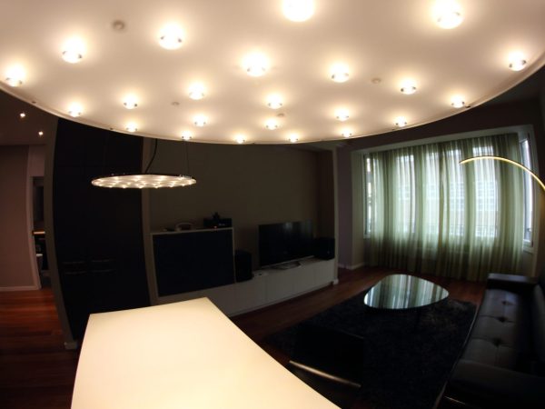 Zona de estar de diseño elegante